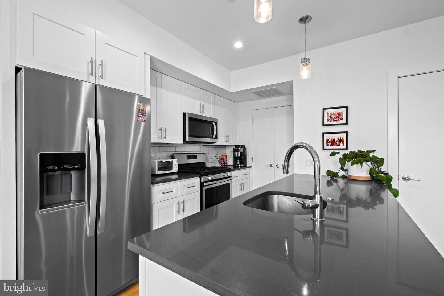 2012 Frankford Ave # 4B photo 15