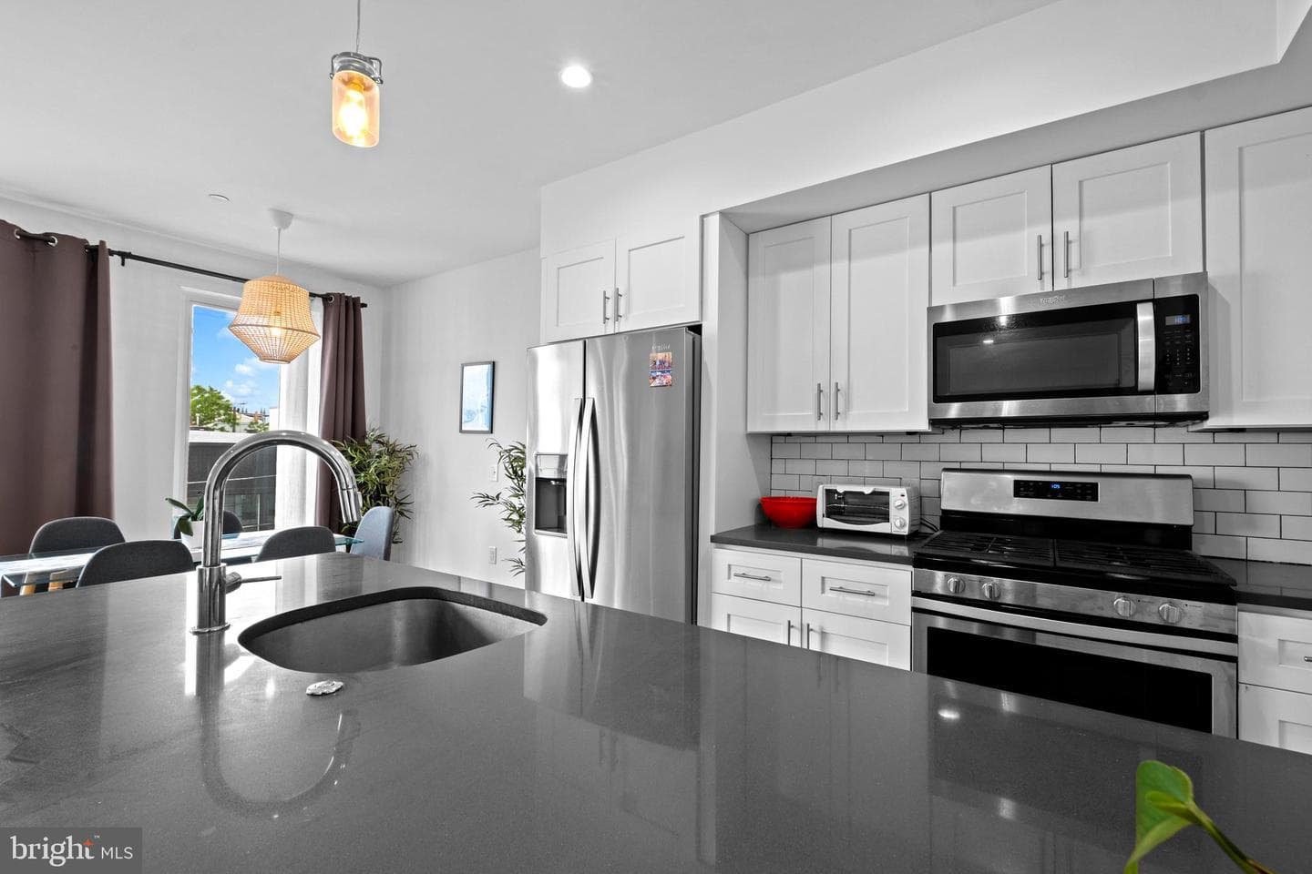 2012 Frankford Ave # 4B photo 16