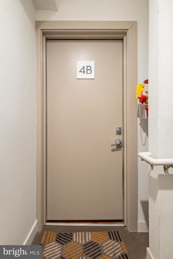 2012 Frankford Ave # 4B photo 30
