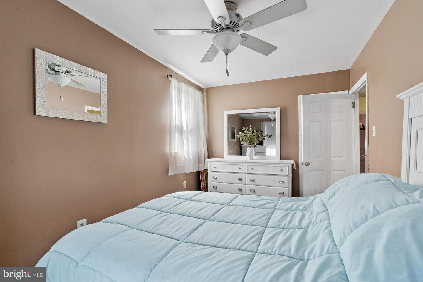 11817 Colman Terrace photo 23