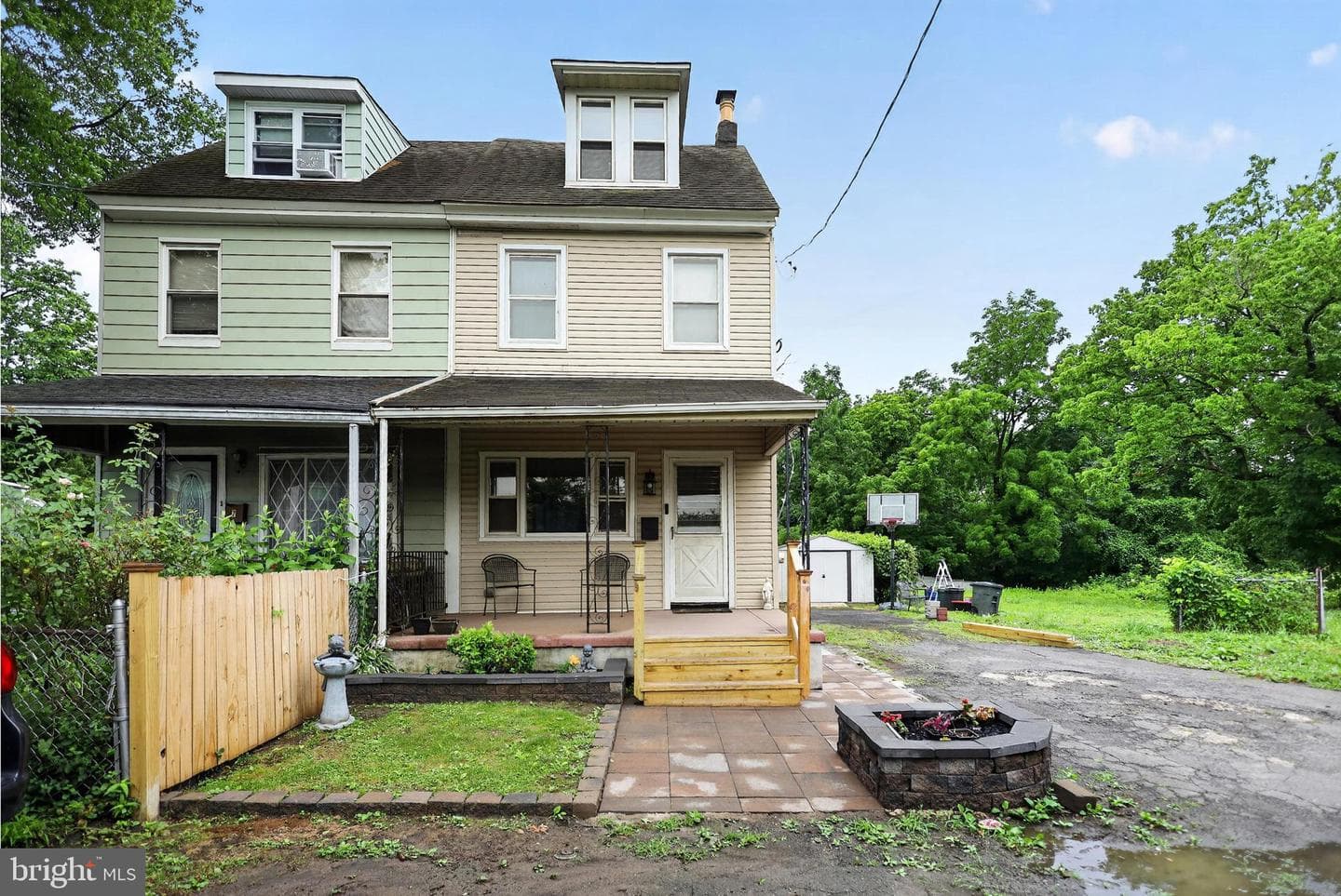 8 Blakiston Lane, Philadelphia