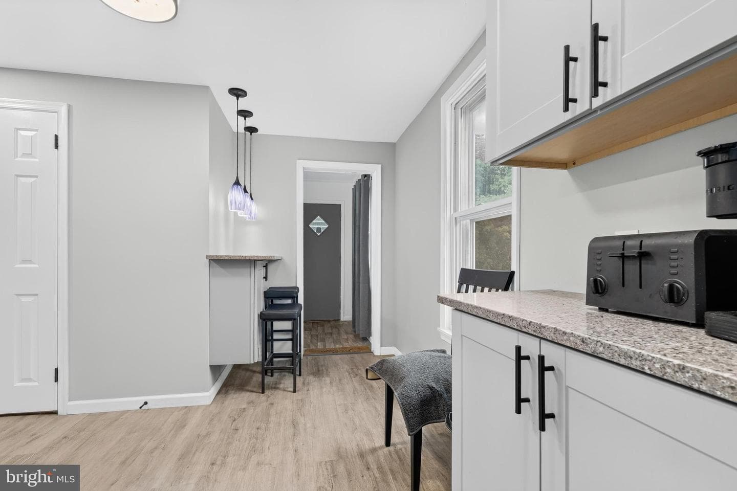 8 Blakiston Lane photo 8