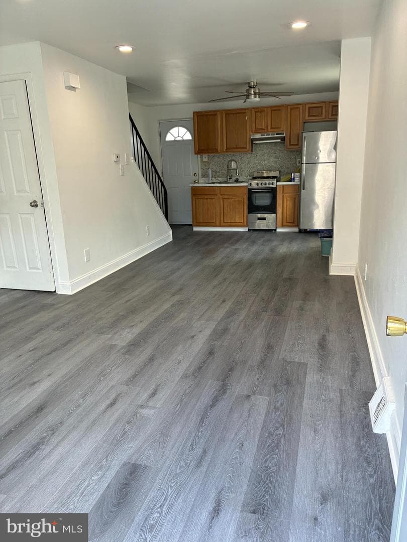 5436 Sharswood Street photo 3