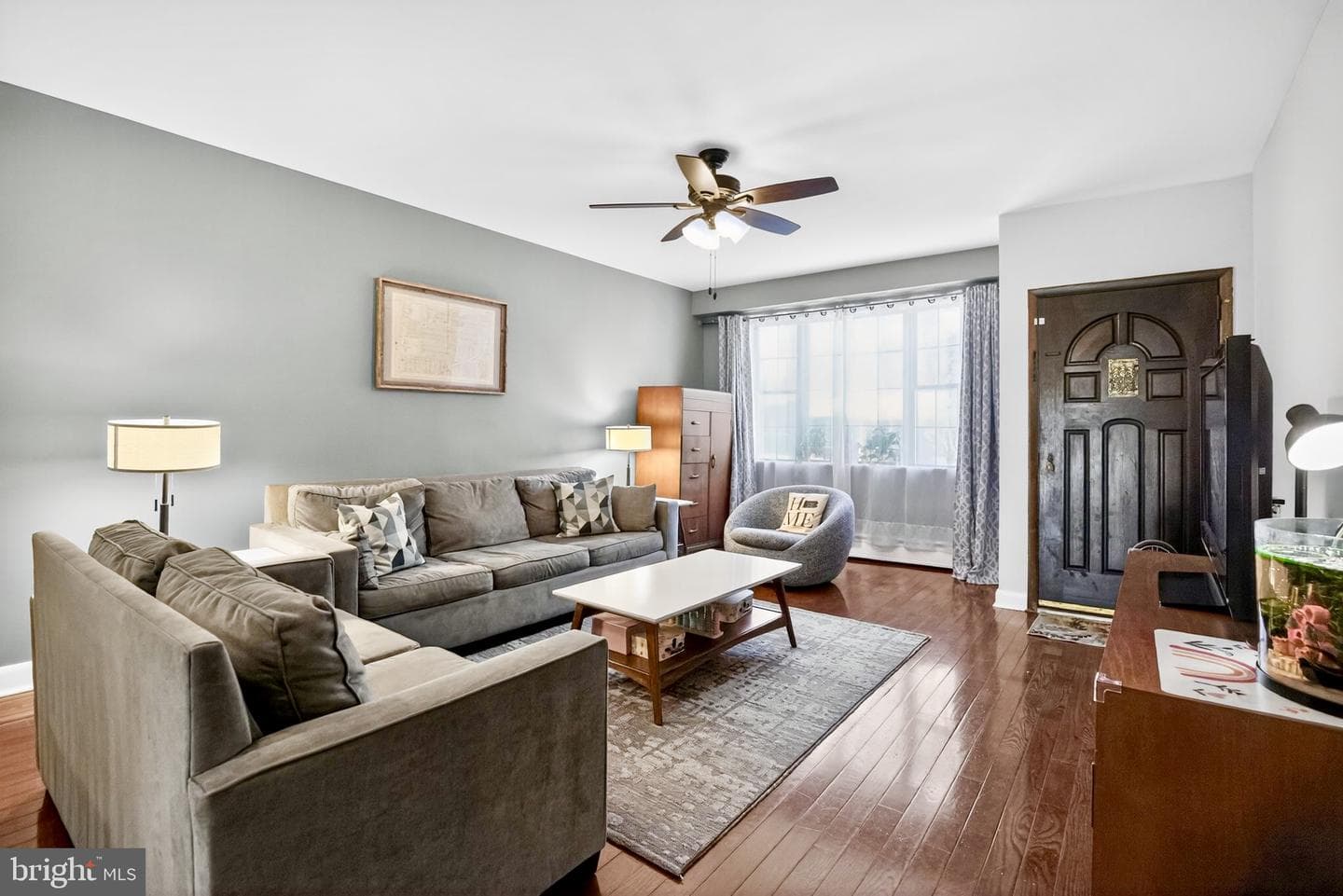 1020 Wolf Street photo 4