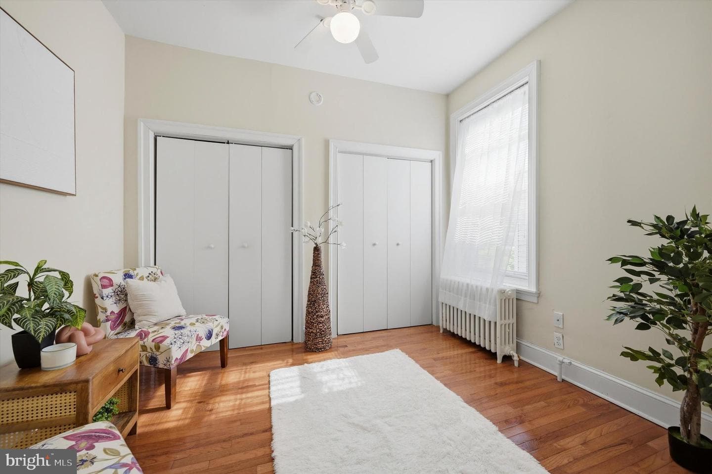 1127 Green Street photo 14