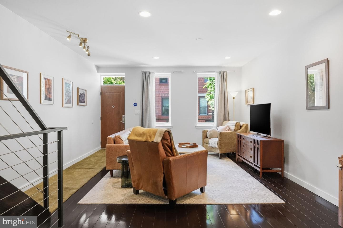 2045 Federal Street photo 4