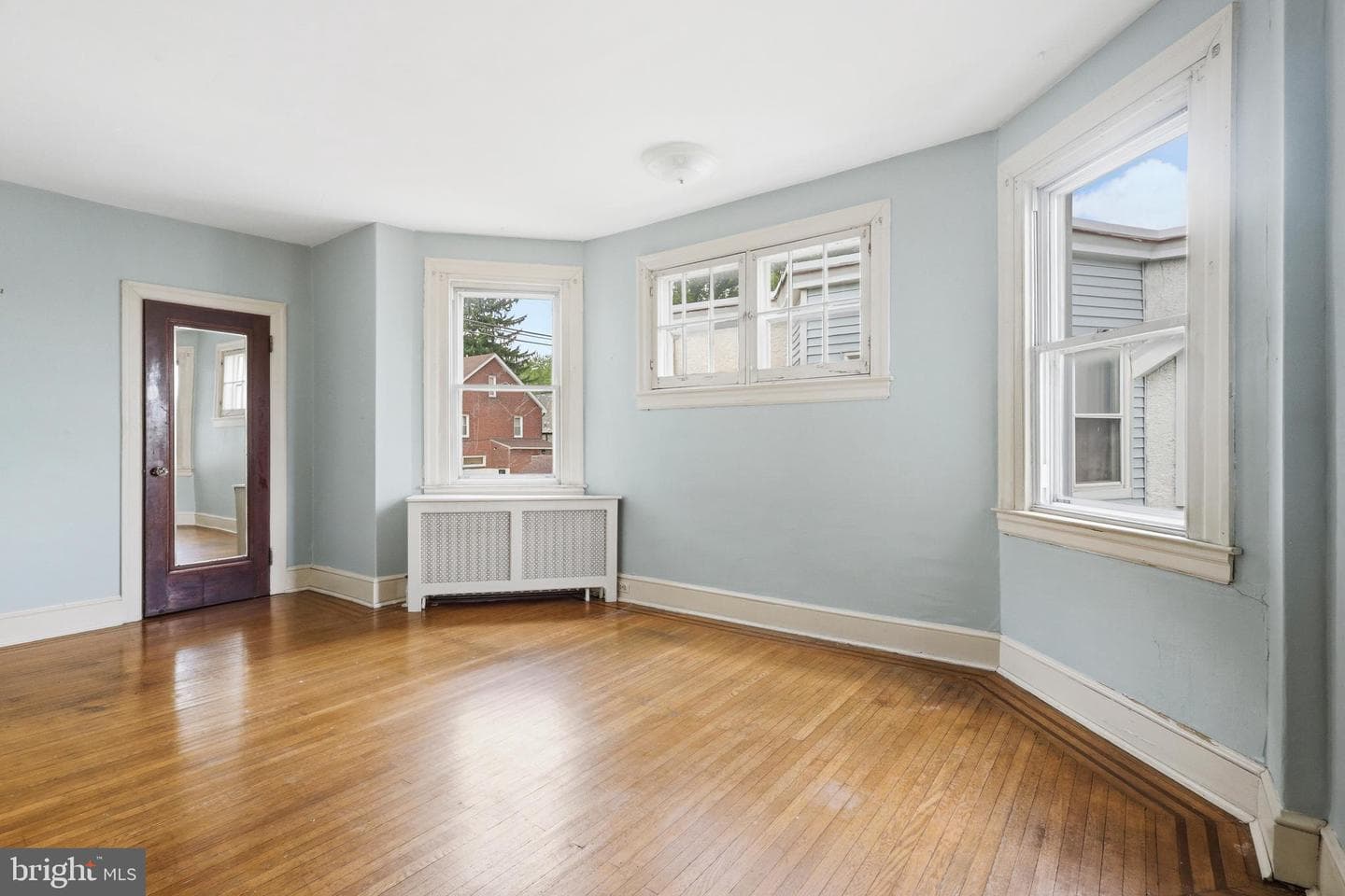 907 E Rittenhouse Street photo 18
