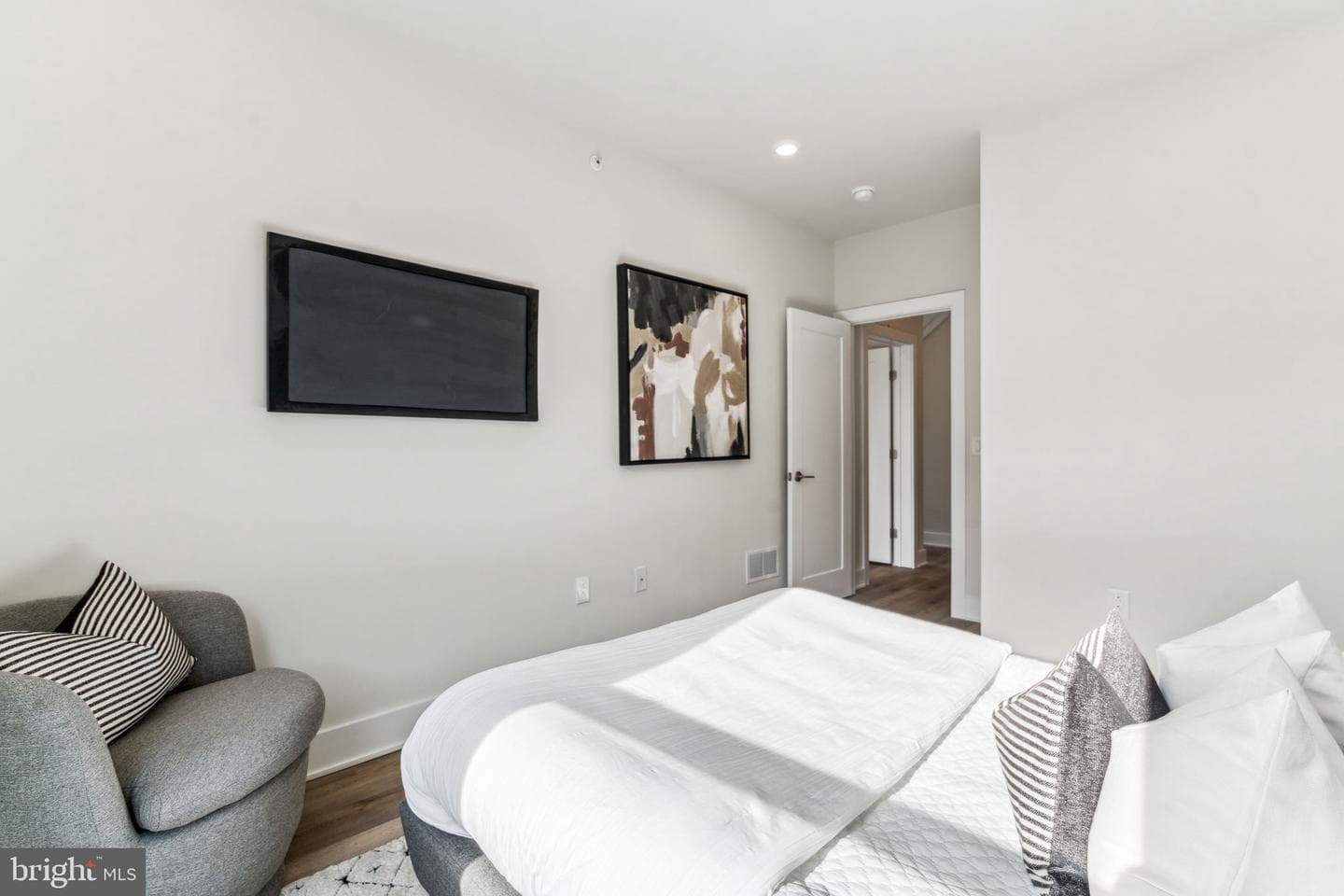 3205 N 35th Street #6 photo 37