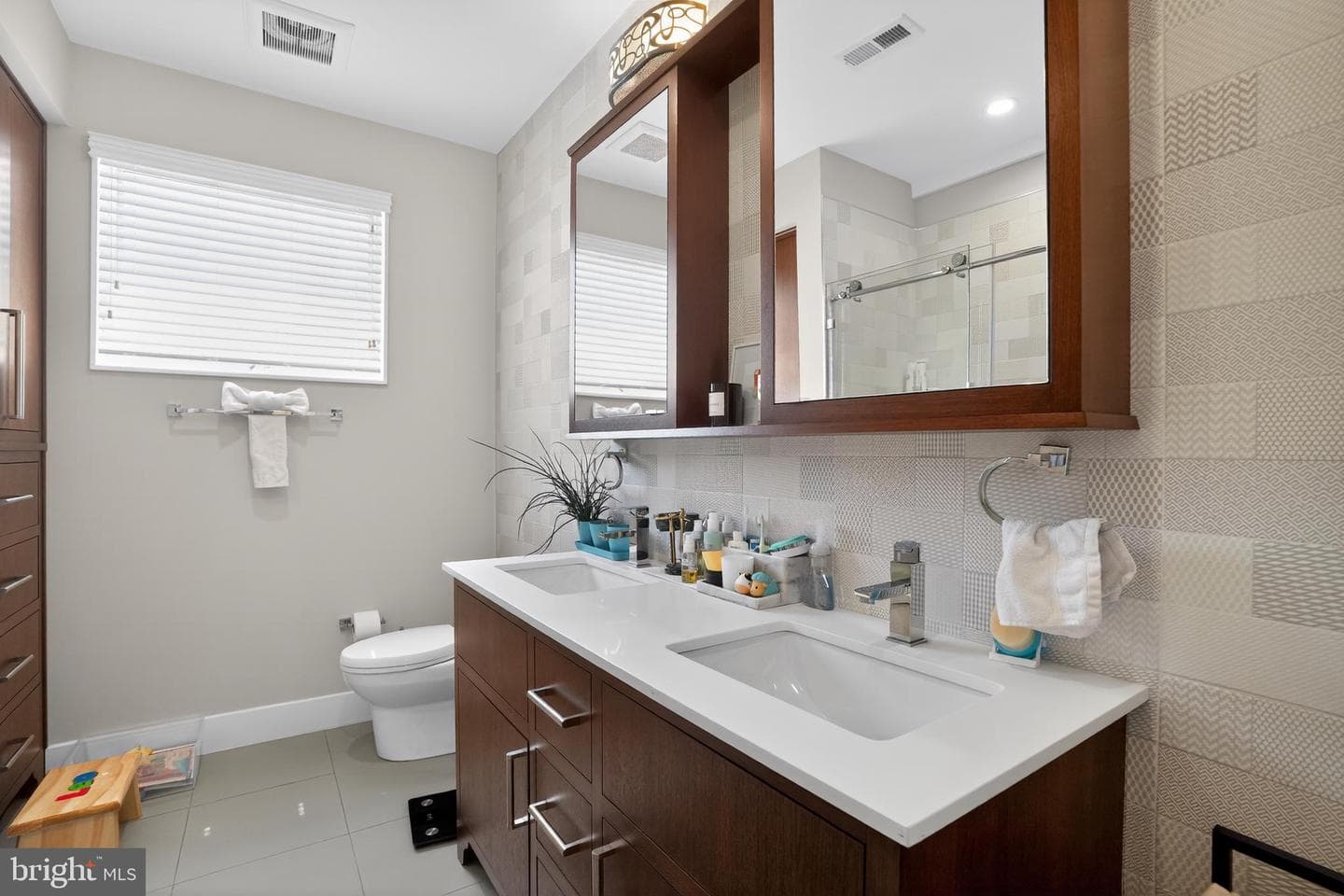 432 Gaskill Street photo 22