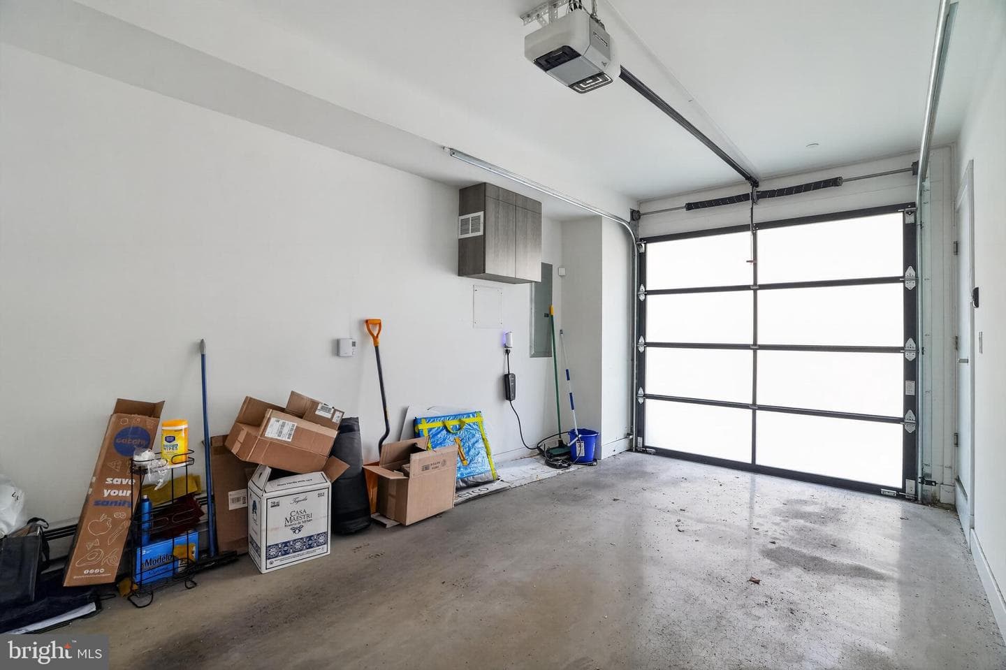 432 Gaskill Street photo 73