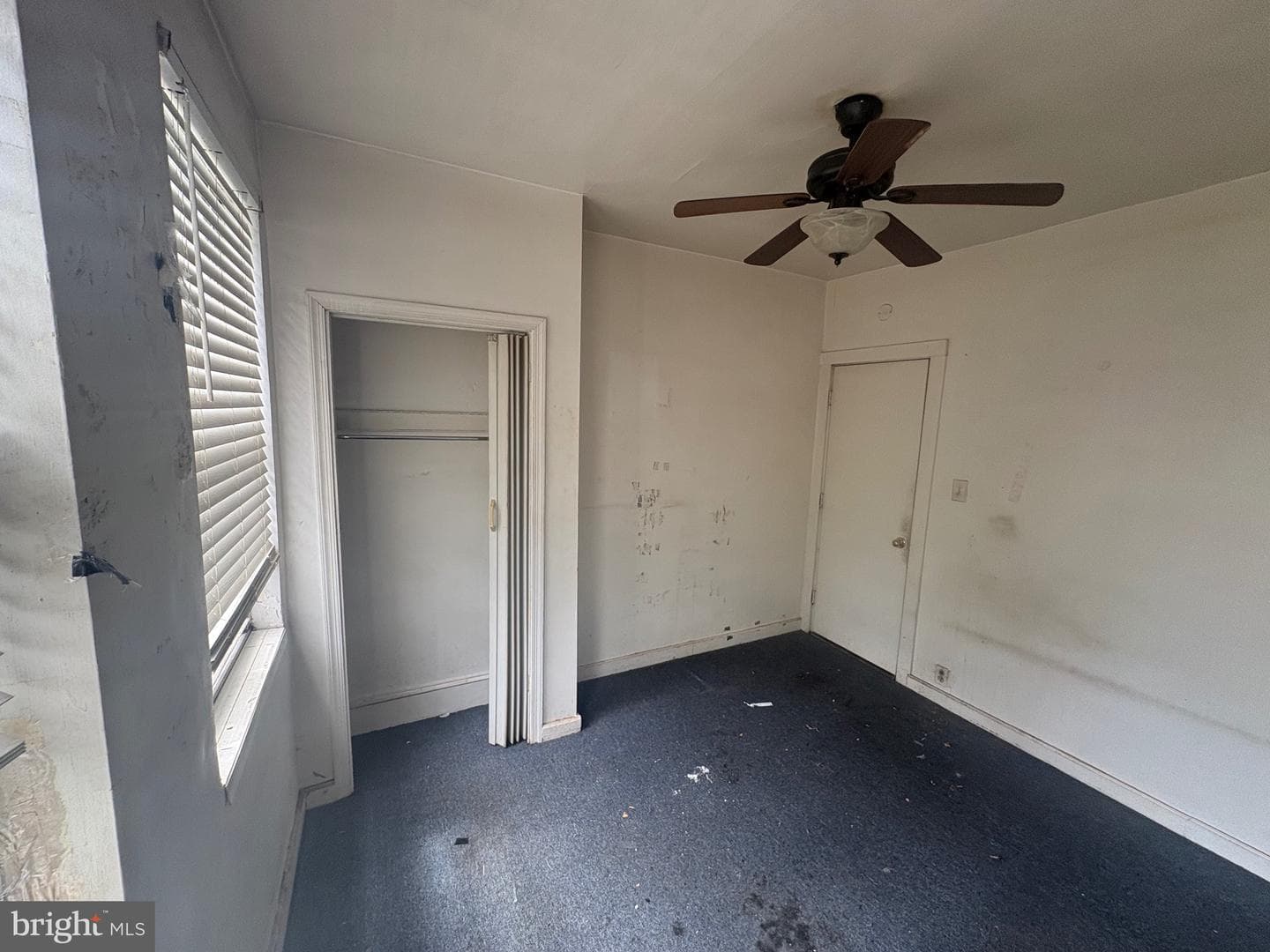 1449 S Etting Street photo 9