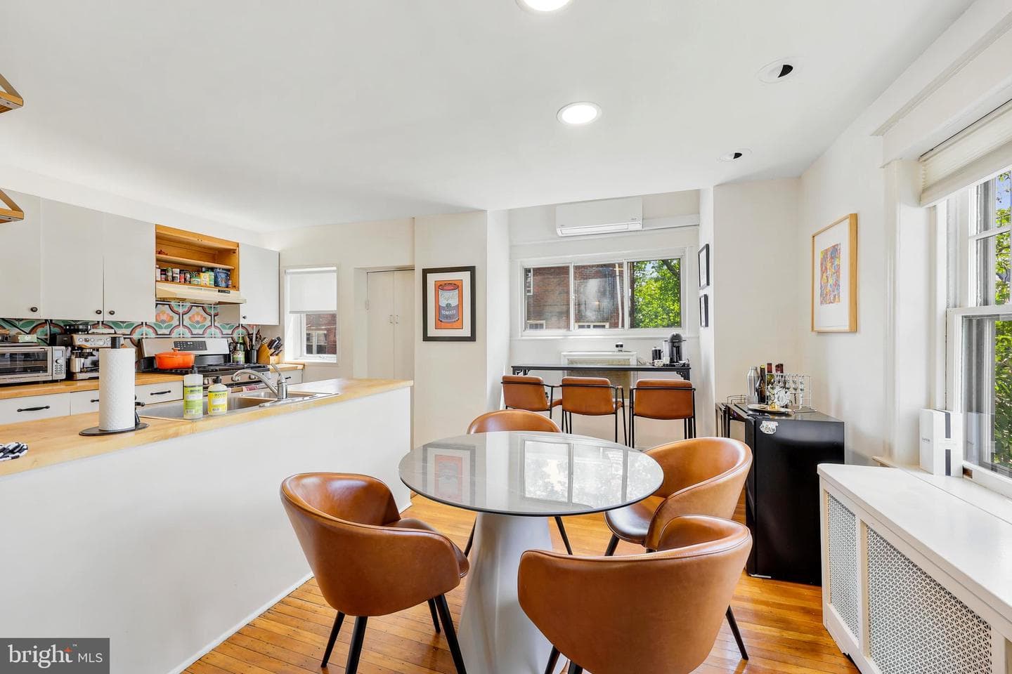 450 Wellesley Road photo 5