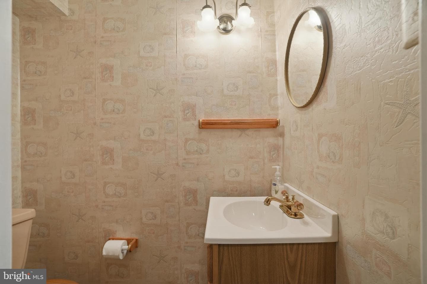 10113 Galahad Road photo 36