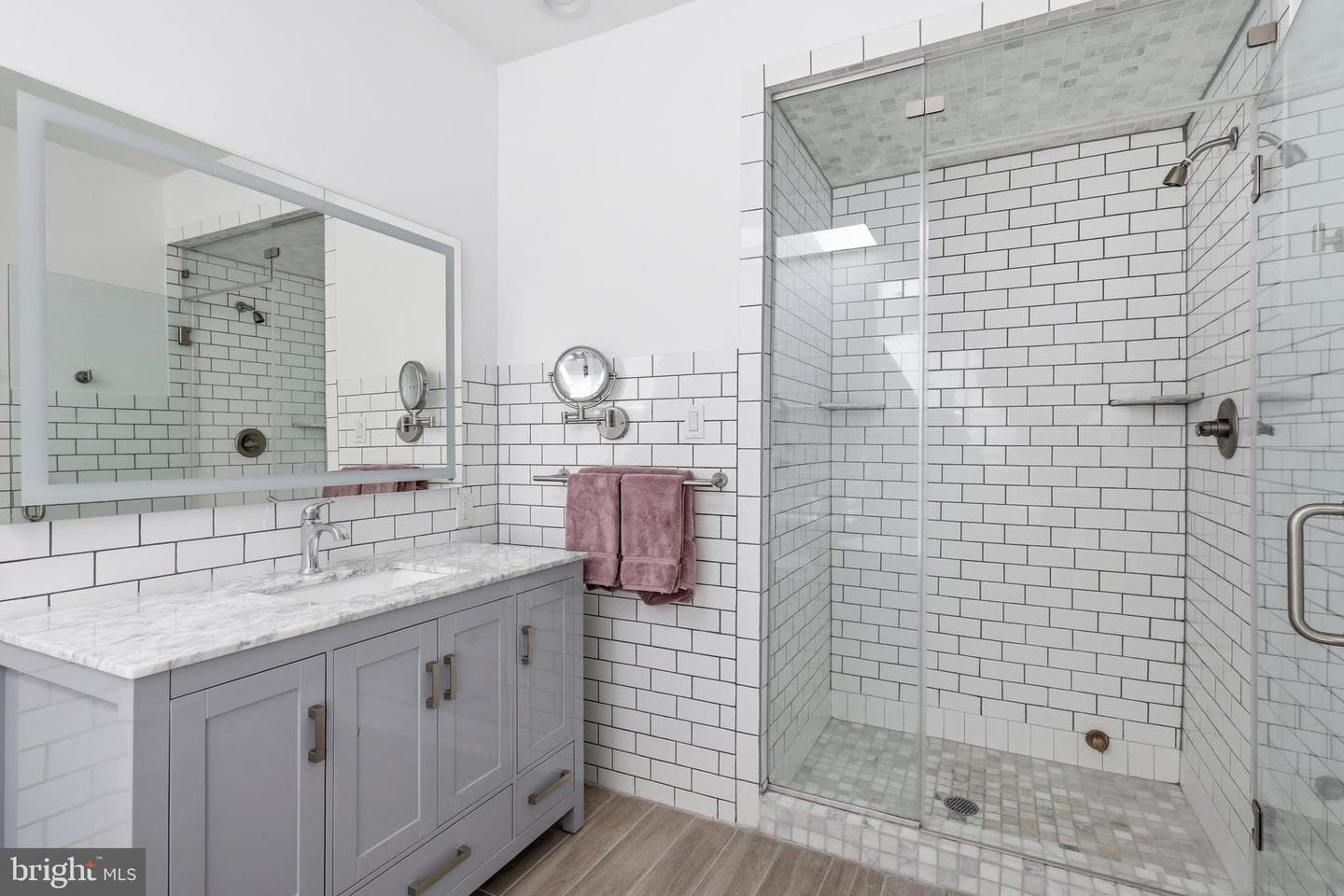 7700 Cherokee Street photo 30