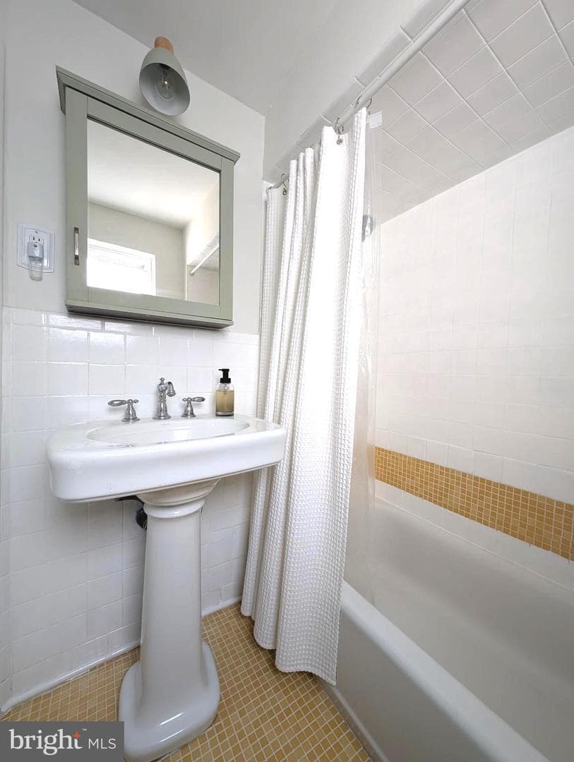 865 N Bambrey Street photo 24