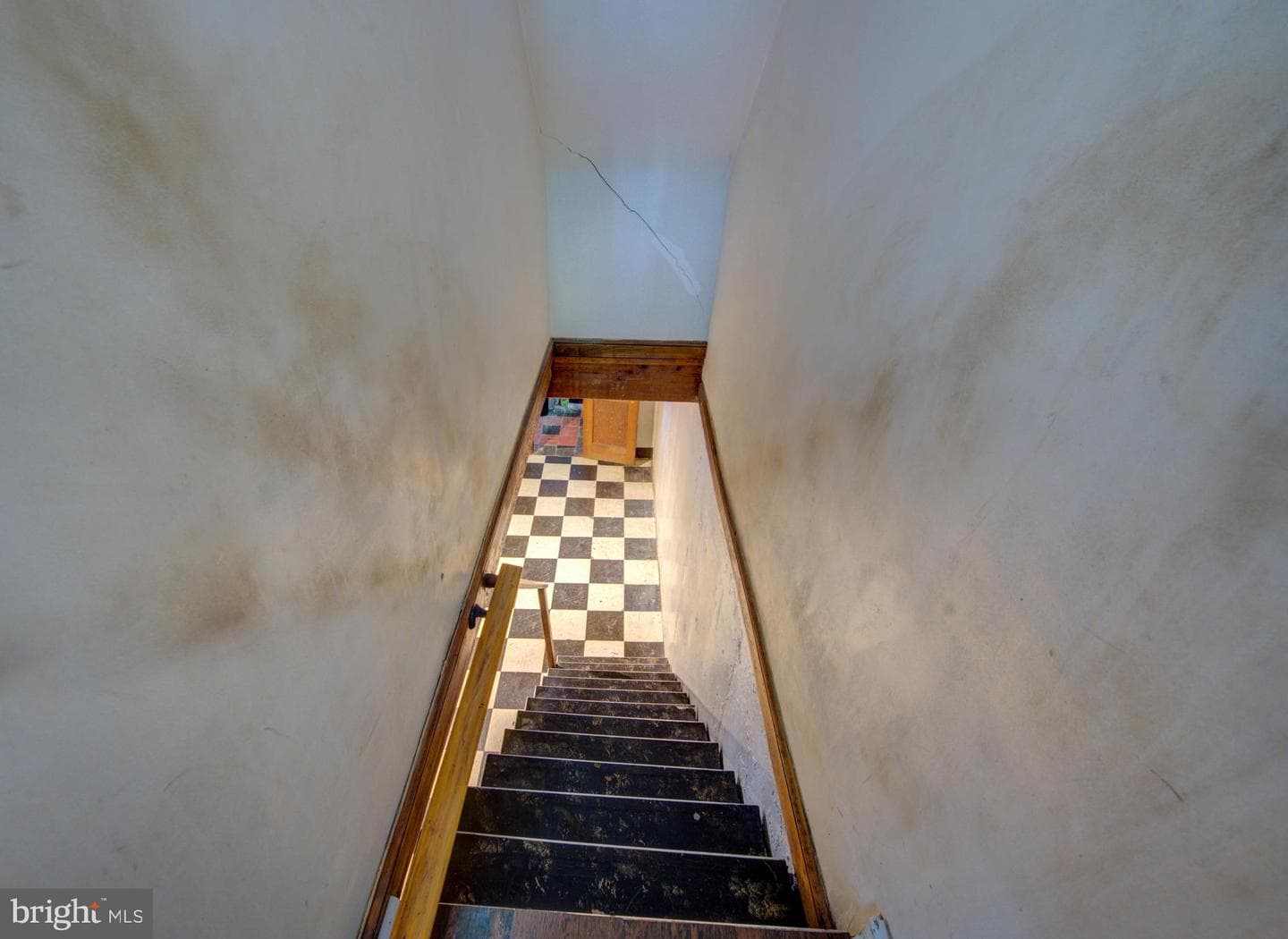 6330 Everett Avenue photo 22