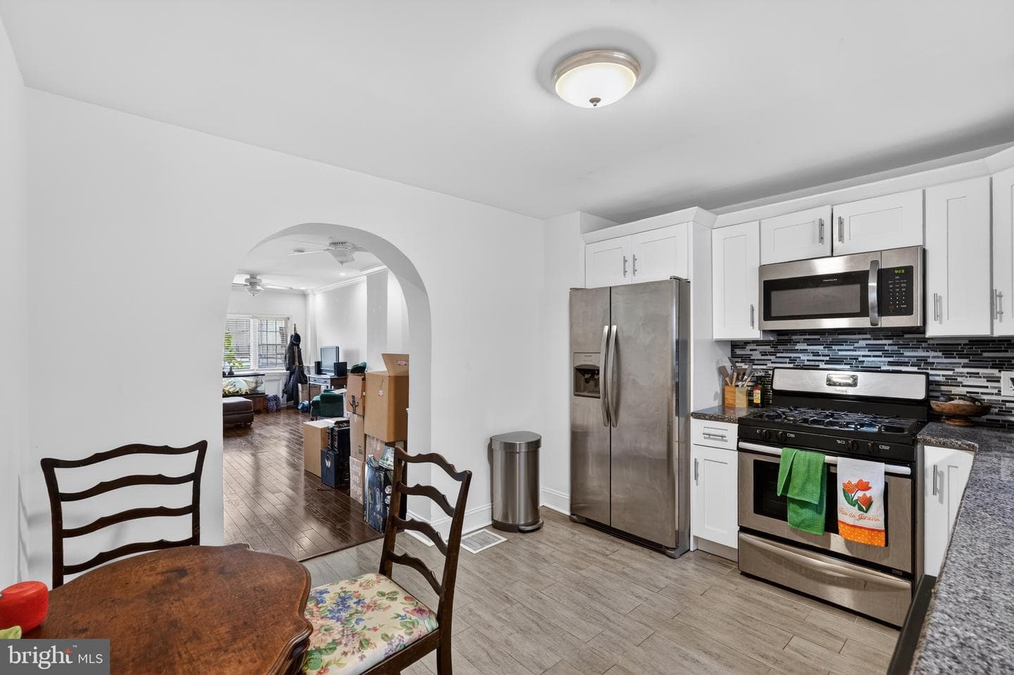 2604 E York Street photo 9