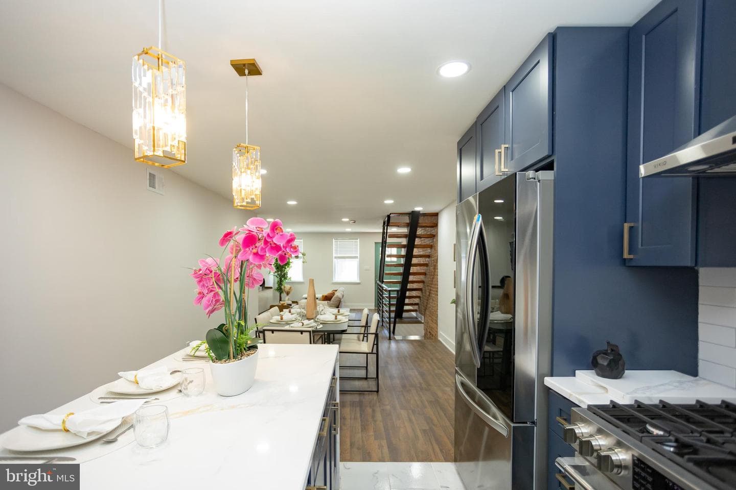 429 Tasker Street photo 4