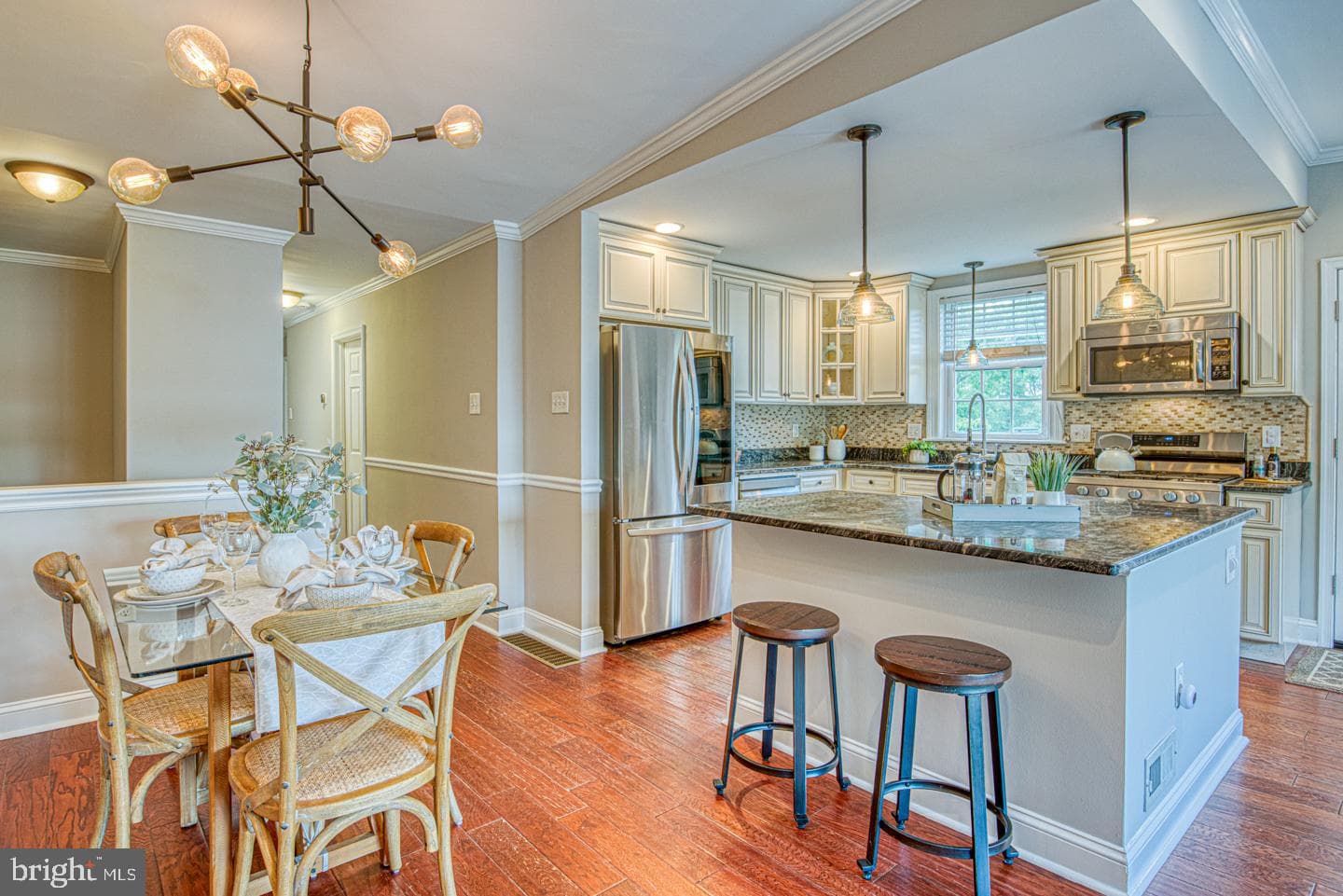 786 Hill Road photo 10