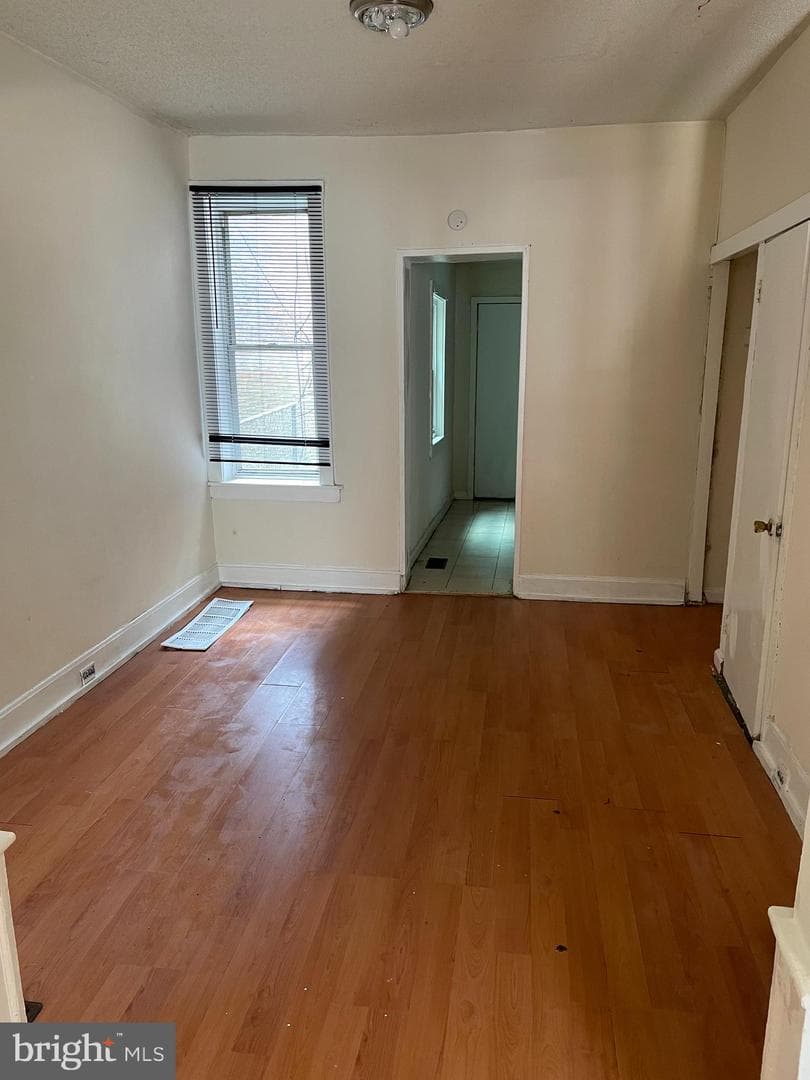 1909 W Bristol Street, Philadelphia