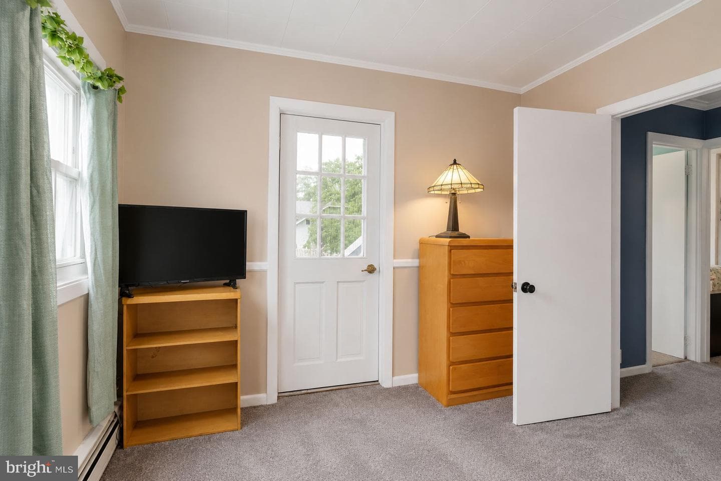 427 Hartel Ave photo 43