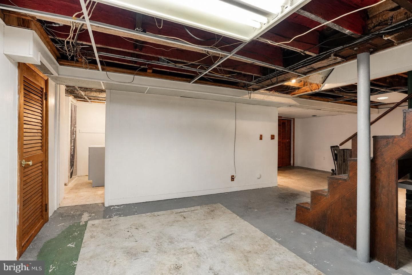 427 Hartel Ave photo 47