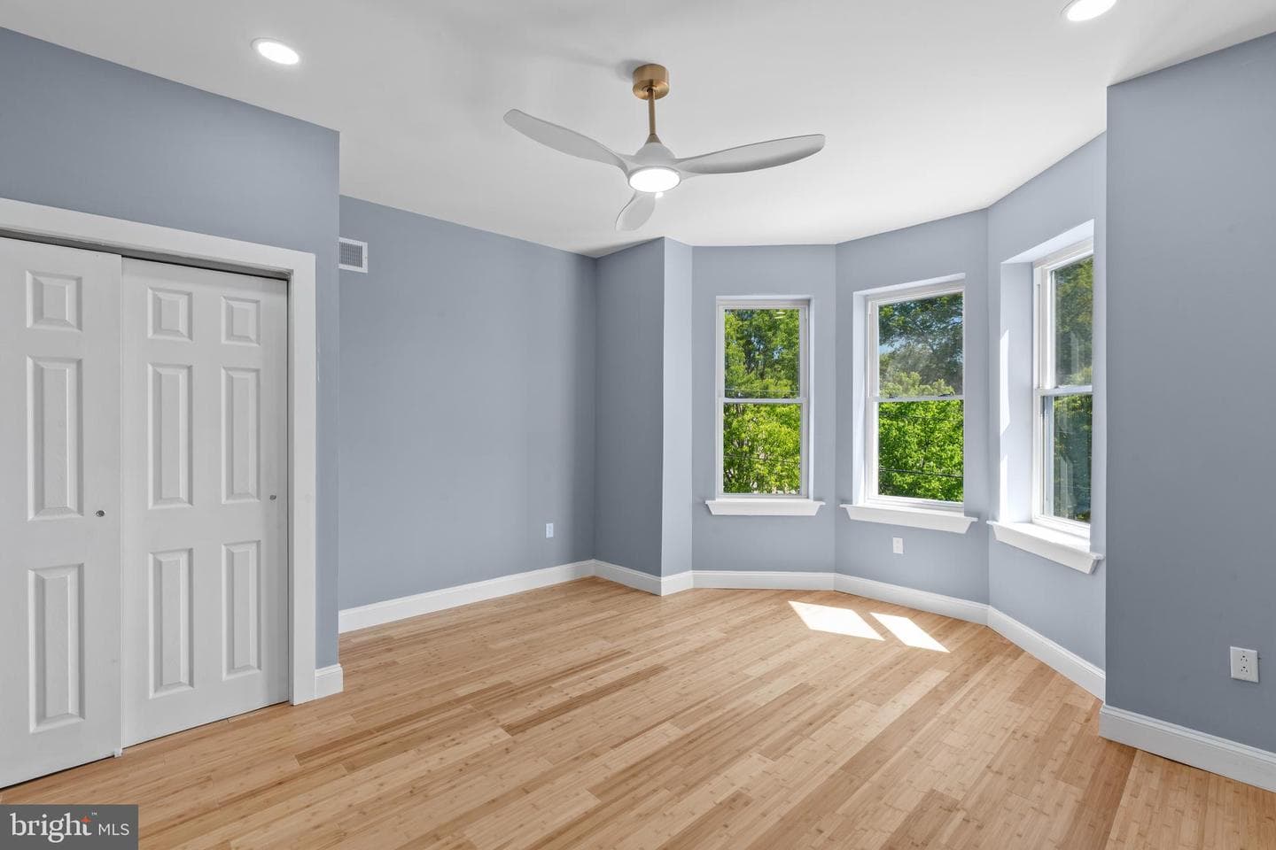 2236 S 69th Street photo 13