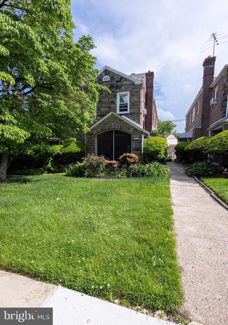 5714 Drexel Road photo 2