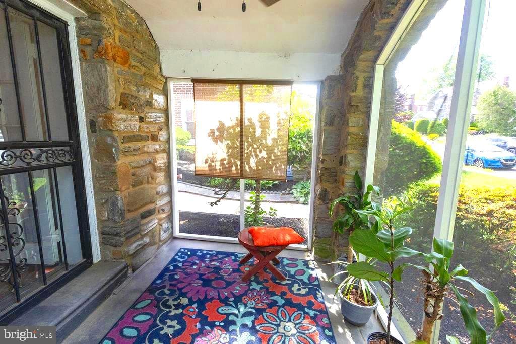 5714 Drexel Road photo 4