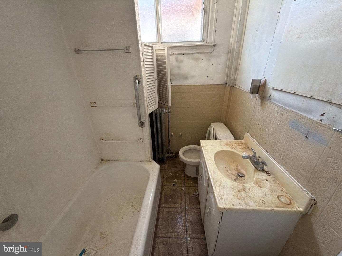 437 S 61st Street photo 7