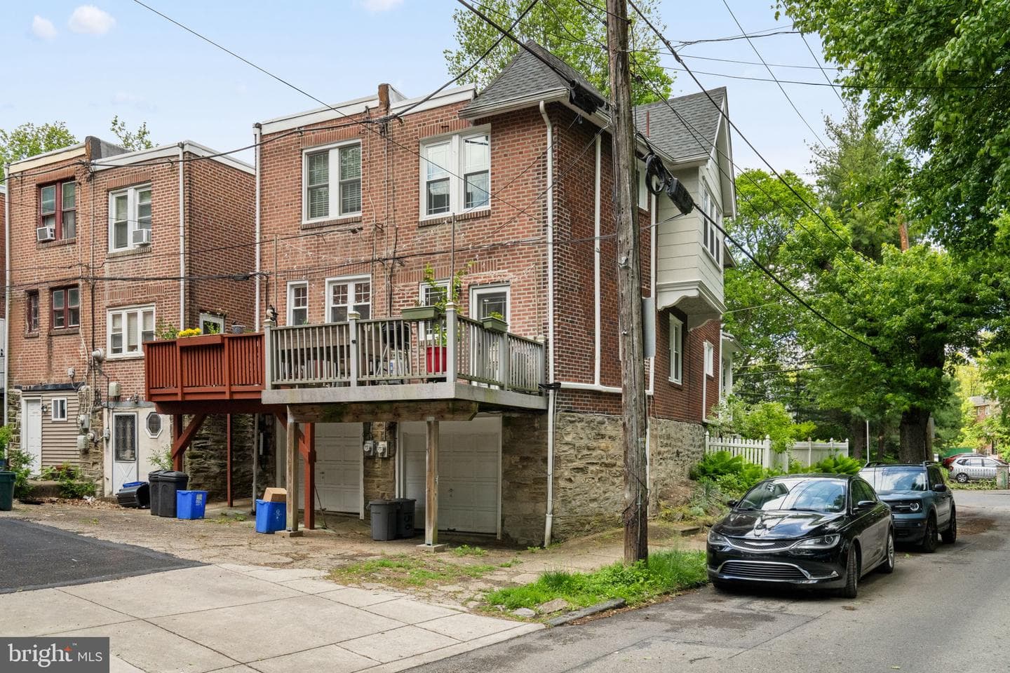 156 E Roumfort Road photo 55