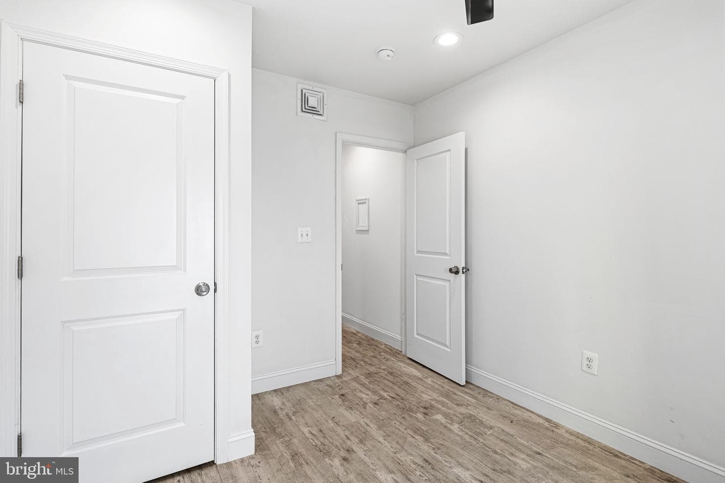 2144 N 8th Street photo 22