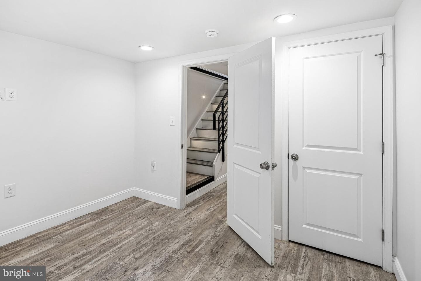 2144 N 8th Street photo 9