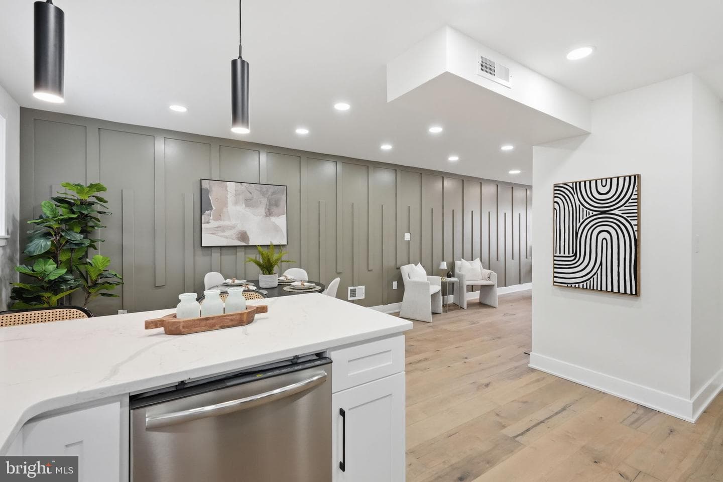 2822 Maxwell Street photo 25