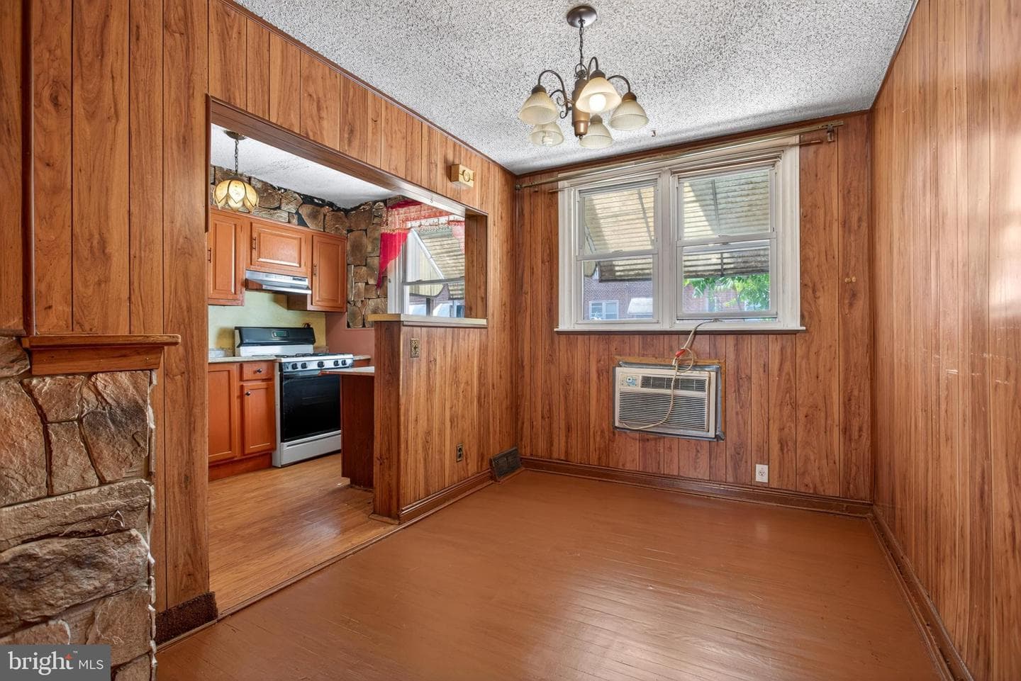 3906 L Street photo 4