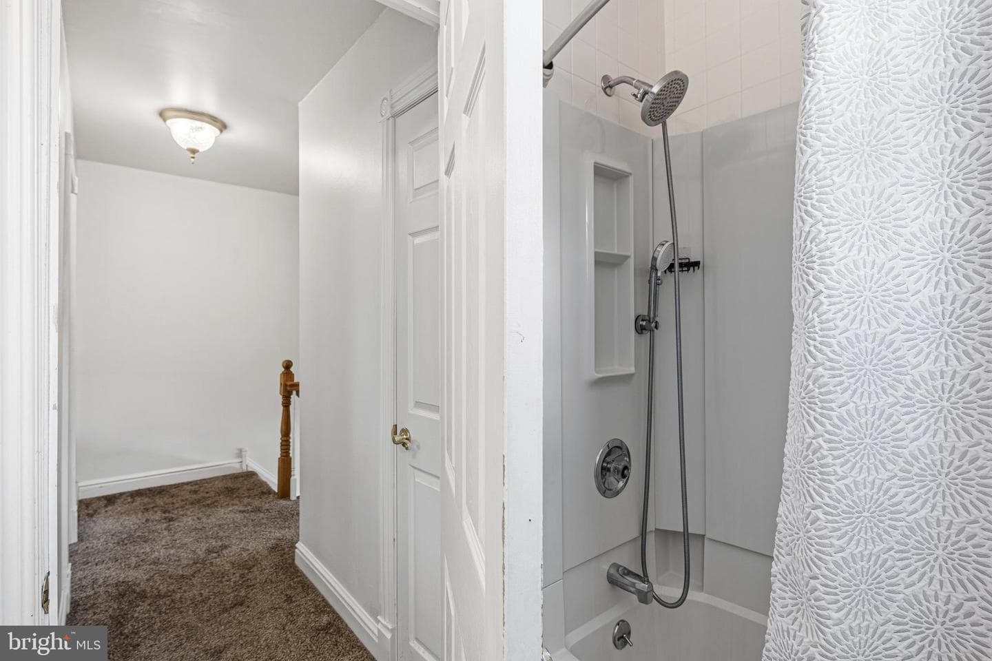 15063 London Road photo 20