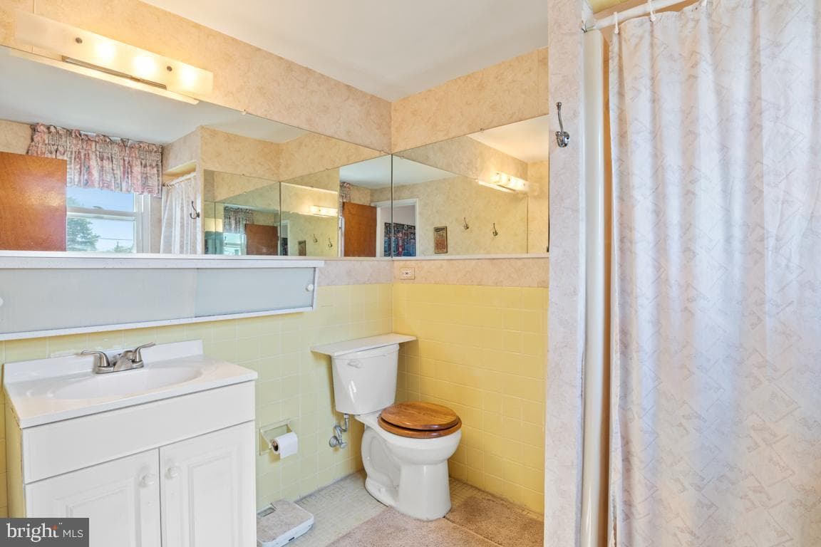 9735 Glenhope Road photo 24