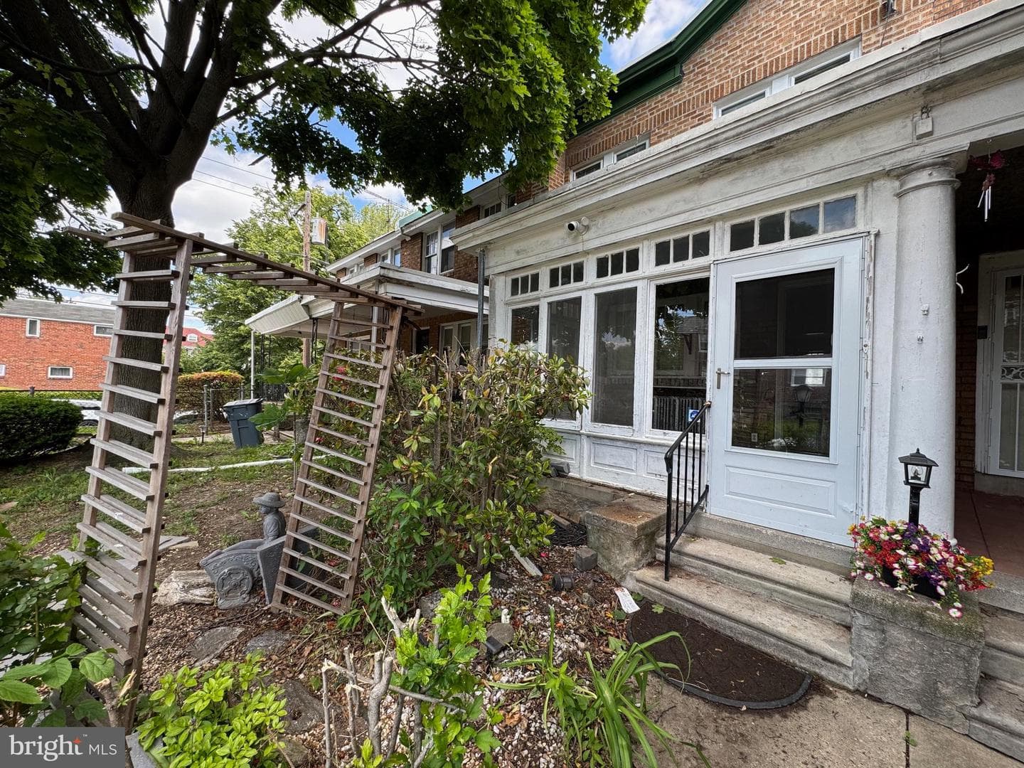 6343 Magnolia Street photo 2