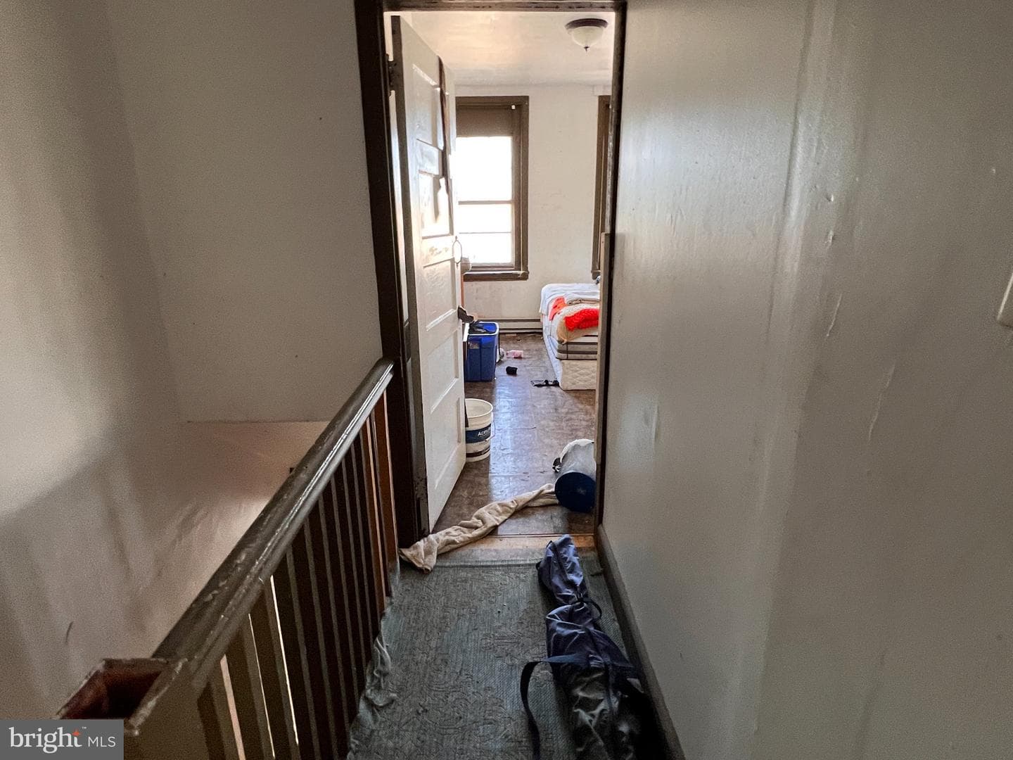 212 E Cambria Street photo 7