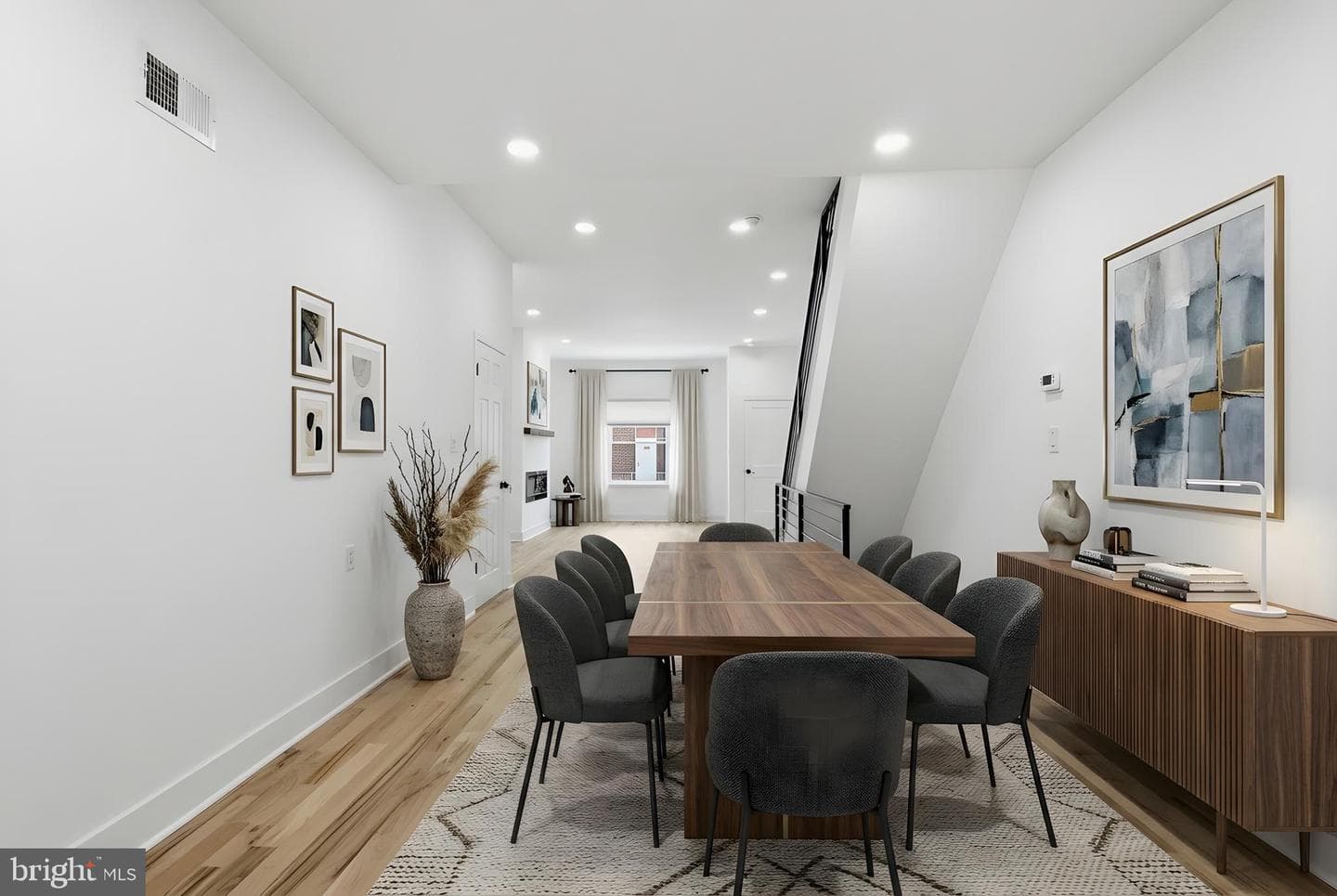 1243 S 29th Street photo 4
