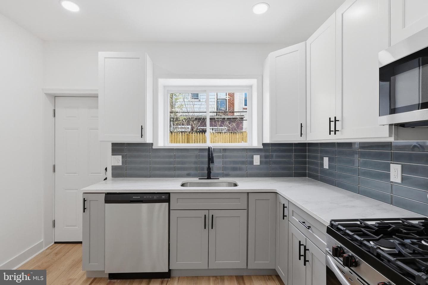 1243 S 29th Street photo 9