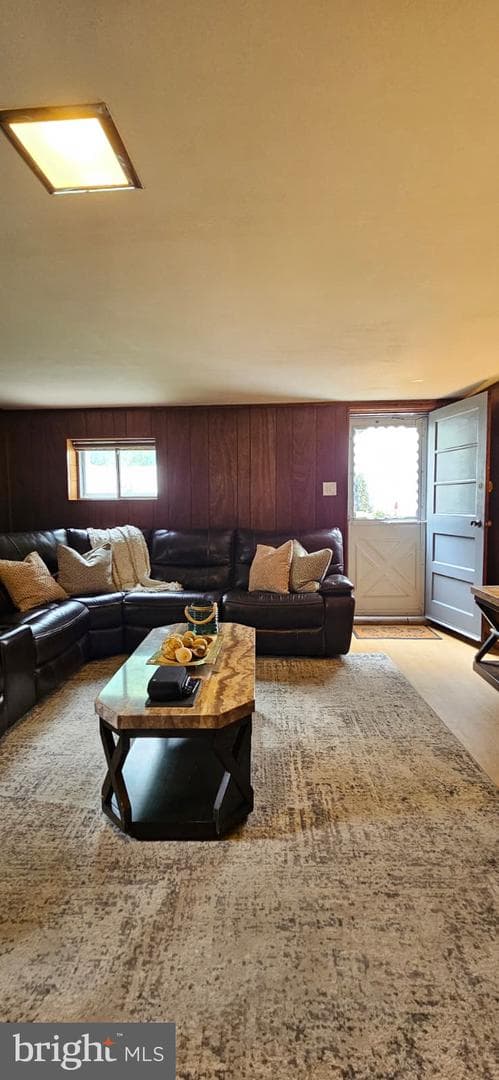6414 Lawndale Avenue photo 30