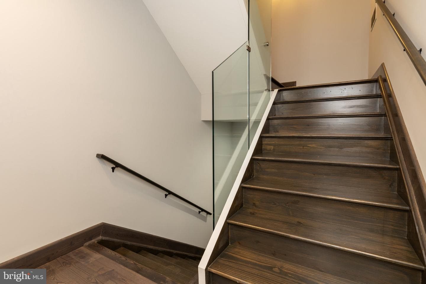 1541 Ridge Avenue #2 photo 23