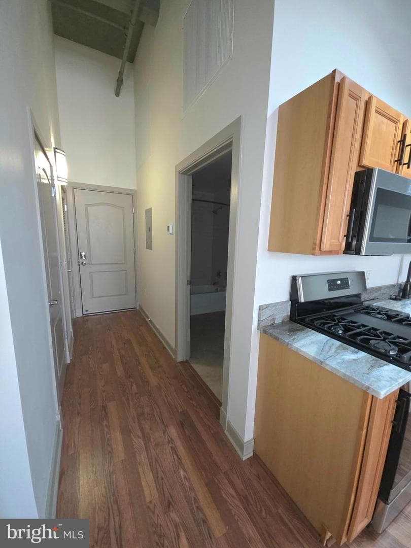 511 N Broad Street N #1004 photo 13