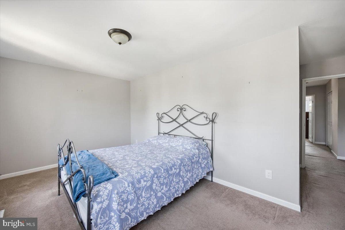 10882 Knights Road photo 20