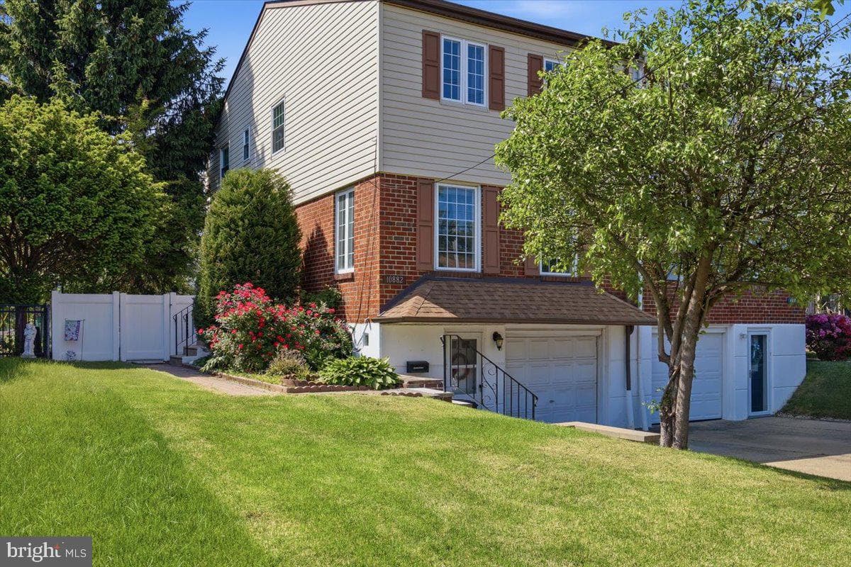 10882 Knights Road photo 3