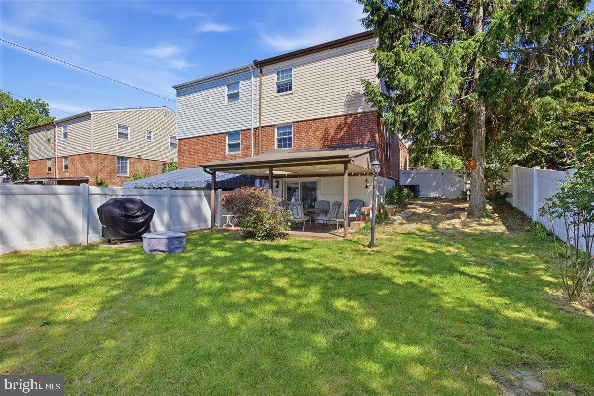 10882 Knights Road photo 32