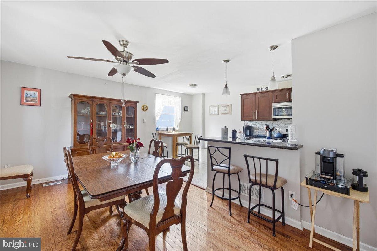 10882 Knights Road photo 9
