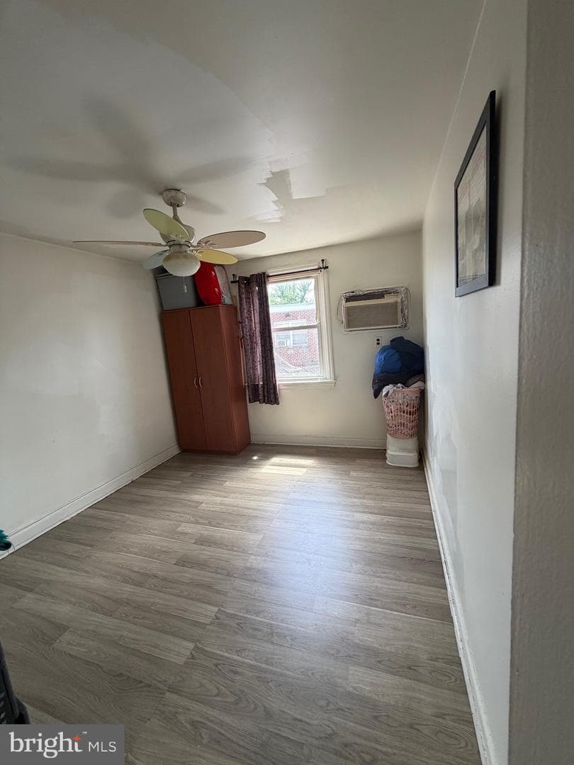 1130 Elbridge Street photo 7