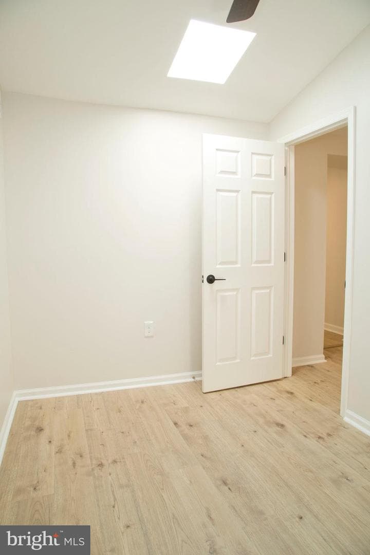 1229 S Warnock Street photo 16